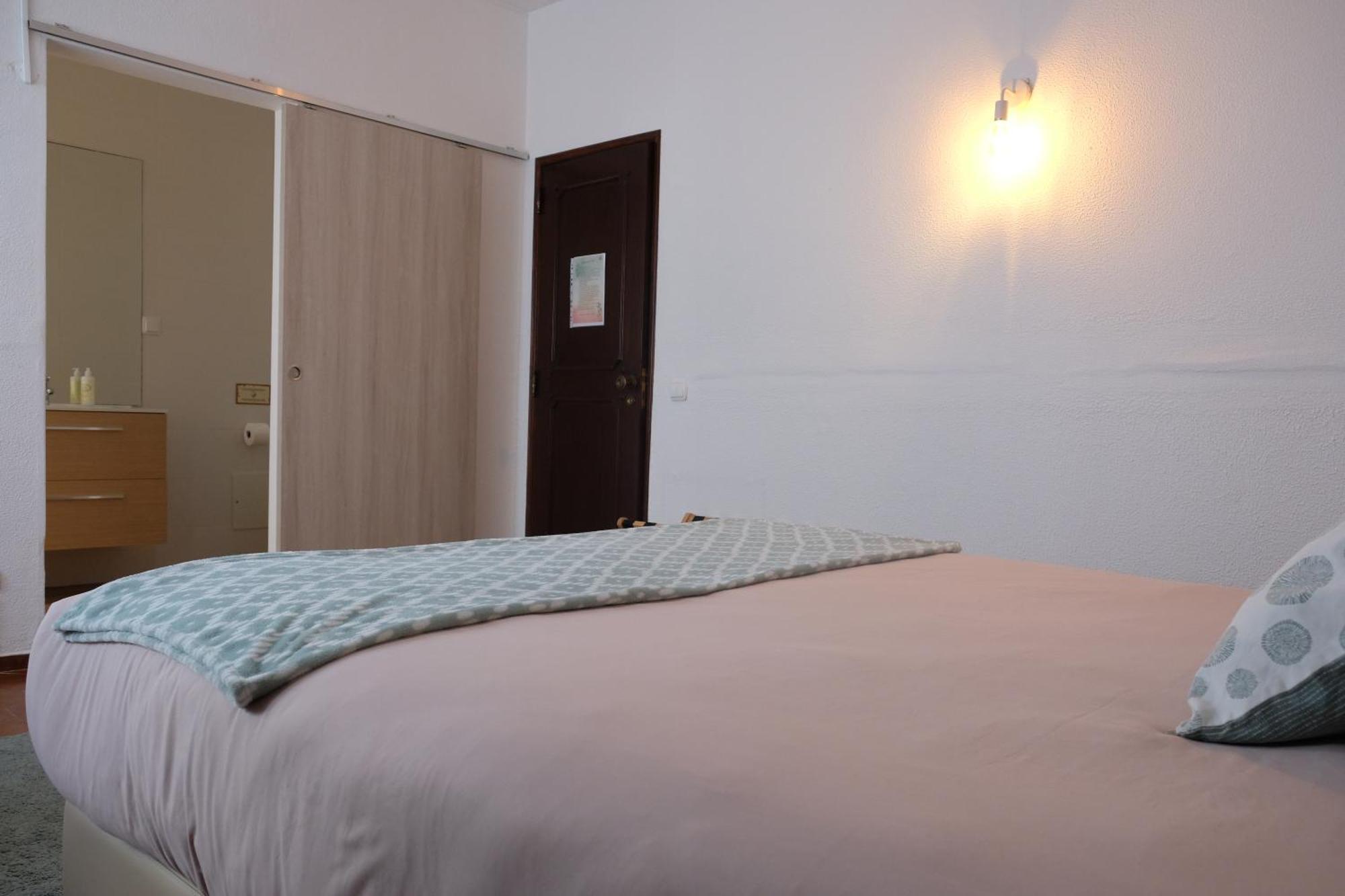 Vila Gloria Guesthouse Lagos Phòng bức ảnh